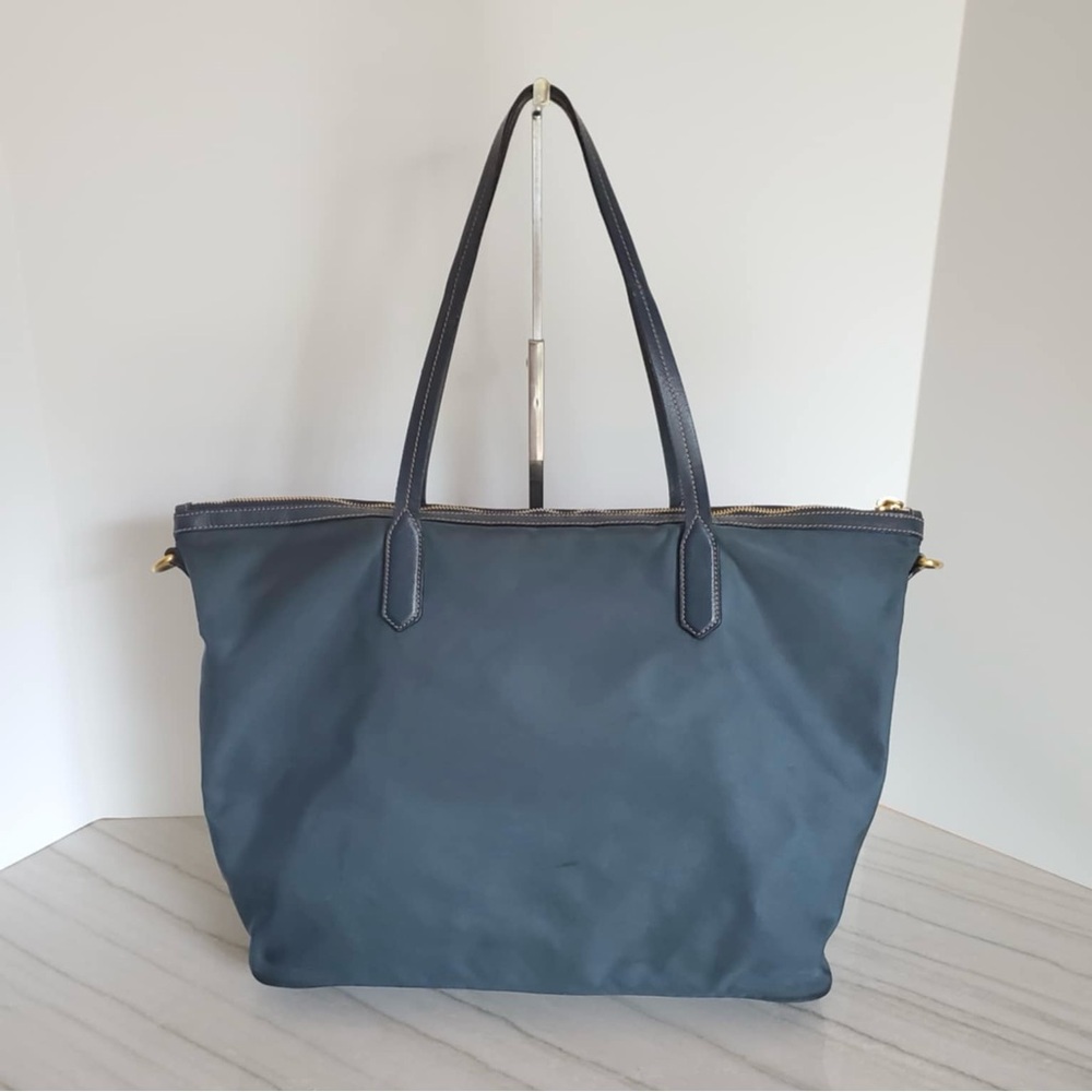 Pre Loved Prada Teal Nylon Tote Bag - Picture 6 of 16